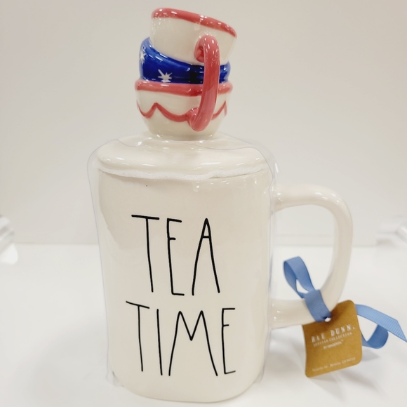 Rae Dunn Disney Alice in Wonderland TEA TIME Double Sided Mug With Topper NWT - Picture 4 of 4